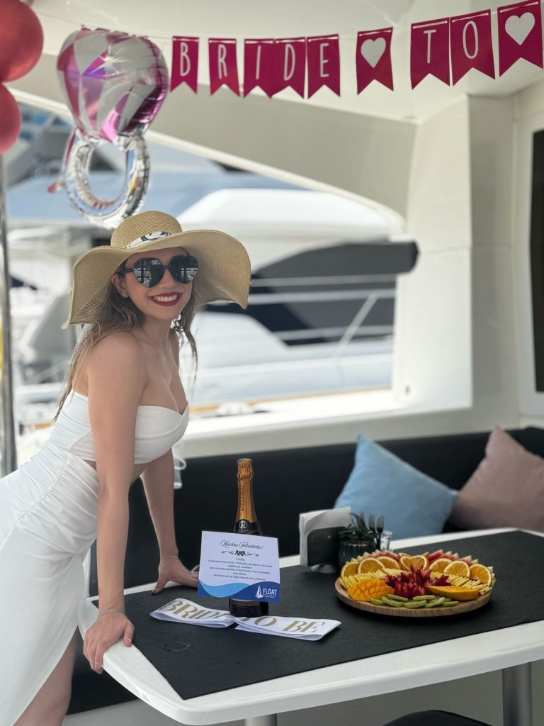 7 reasons to celebrate your bachelorette party in Puerto Vallarta style with a charter yacht